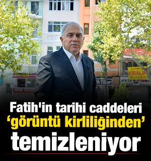 Fatih'in tarihi caddeleri "g&ouml;r&uuml;nt&uuml; kirliliğinden" temizleniyor 