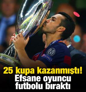 25 kupa kazanmıştı! Efsane oyuncu futbolu bıraktı