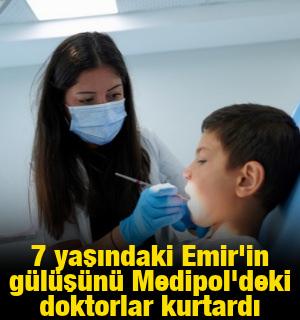 7 yaşındaki Emir'in g&uuml;l&uuml;ş&uuml;n&uuml; Medipol'deki doktorlar kurtardı